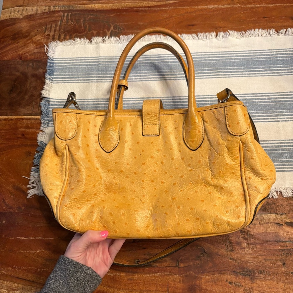 Dooney & Bourke‎ Caramel Brown Leather Ostrich Shoulder Crossbody Handbag - Picture 6 of 6